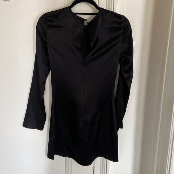 SOLD ✨Silk black mini Reformation dress - Picture 4 of 5